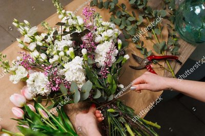 Everyday bouquet with peach and blush tones